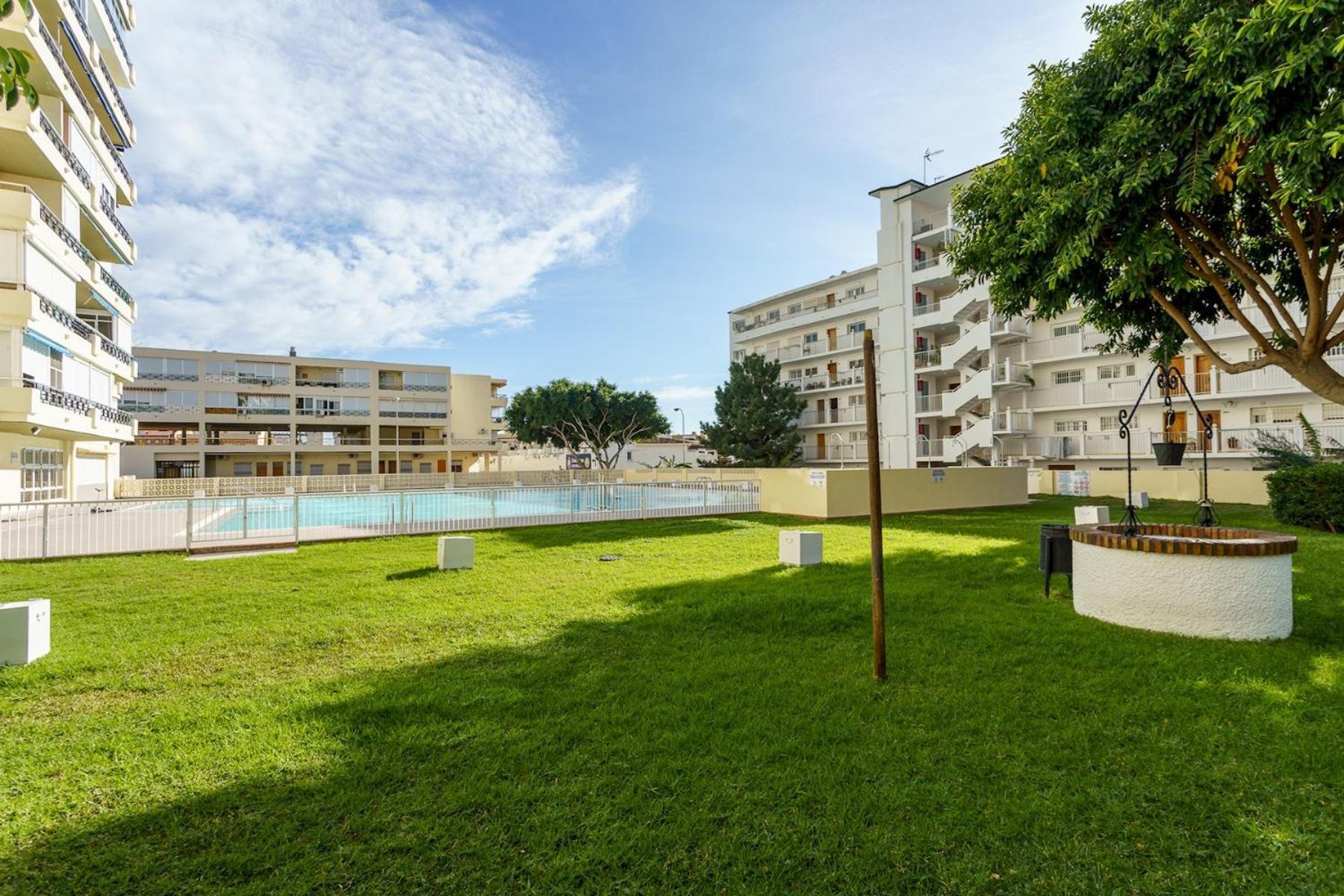 Malagasuite Carihuela Apartments Torremolinos Eksteriør bilde