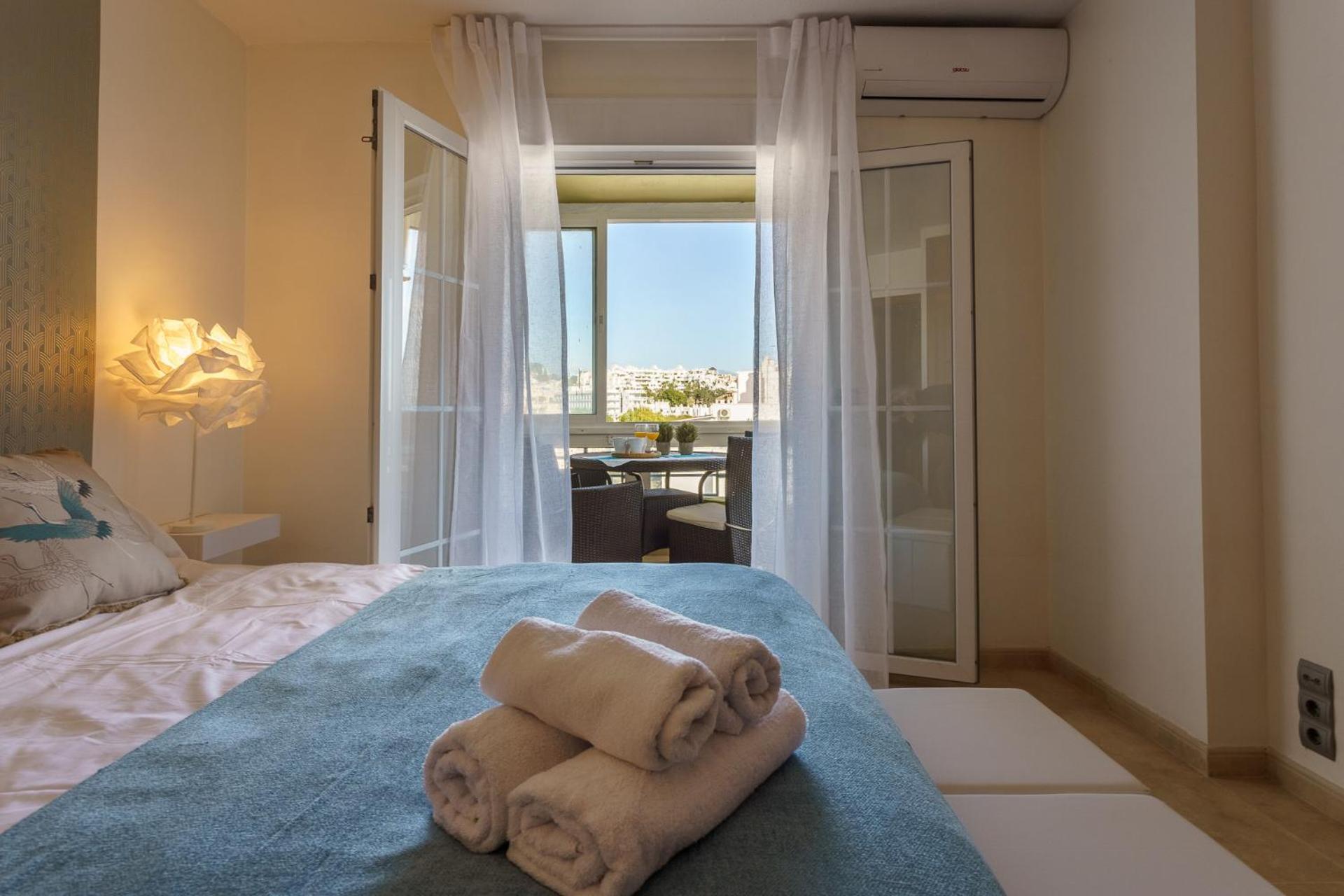 Malagasuite Carihuela Apartments Torremolinos Eksteriør bilde